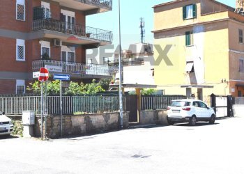 Edificio all\'aperto - Box Via dell'Usignolo
16/B, Roma - photo 3