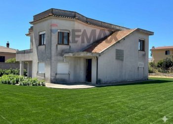 Casa all\'aperto - Villa via della batteria siacci
 
62 a, Anzio - photo 1