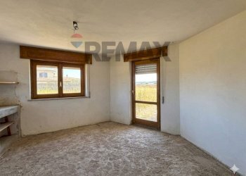 Stanza vuota - Villa via della batteria siacci
 
62 a, Anzio - photo 31