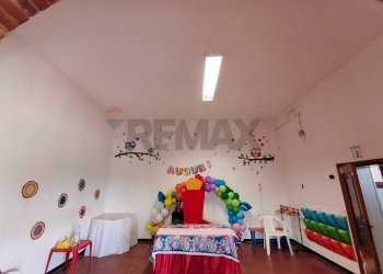 Camera / camera da letto - Commercial Premises San Marco Argentano - photo 32