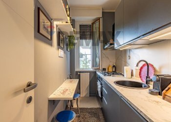 Cucina - Bilocale VIA CESARE BATTISTI
 
134, Vedano al Lambro - foto 11