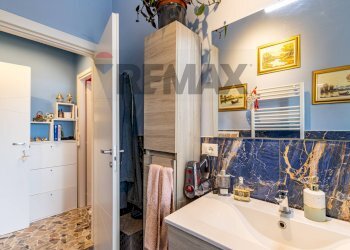 Bagno - Bilocale VIA CESARE BATTISTI
 
134, Vedano al Lambro - foto 16