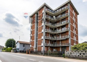 Edificio all\'aperto - Bilocale VIA CESARE BATTISTI
 
134, Vedano al Lambro - foto 23
