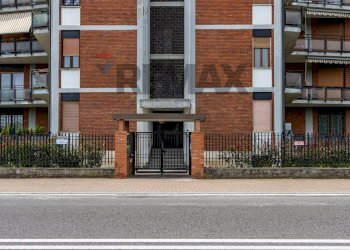 Edificio all\'aperto - Bilocale VIA CESARE BATTISTI
 
134, Vedano al Lambro - foto 25