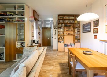 Sala da pranzo - Three-room apartment Via Fratelli Cervi
 
4, Vimercate - photo 5