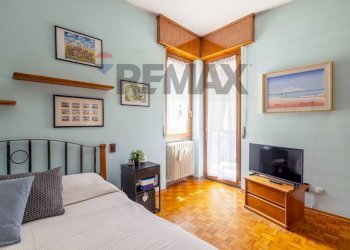 Camera / camera da letto - Three-room apartment Via Fratelli Cervi
 
4, Vimercate - photo 16