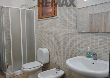 Bagno - Three-room apartment Contrada Sillemi
 
6, Letojanni - photo 15