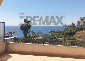 Terrazza - Three-room apartment Contrada Sillemi
 
4-6, Letojanni - photo 4