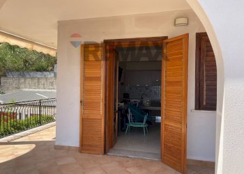 Terrazza - Trilocale Contrada Sillemi
 
4-6, Letojanni - foto 12