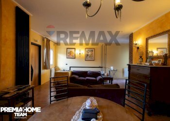 Camera / camera da letto - Casa semi indipendente Via Agrigento
 
13, San Pietro Clarenza - foto 46