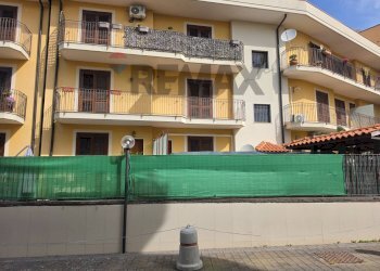 Edificio all\'aperto - Four-room apartment via san nicolò
 
6, Aci Catena - photo 23
