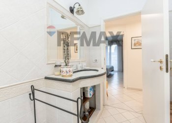 Hall / corridoio - Apartment VIA LIBRIZZI
 
4, Acireale - photo 18
