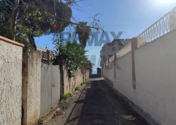 Edificio all\'aperto - Three-room apartment VIA RECANATI
 
11, Giardini-Naxos - photo 3