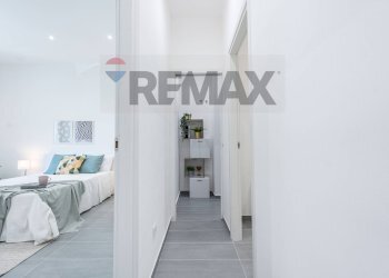 Camera / camera da letto - Four-room apartment Via Mongibello
 
39, Catania - photo 18