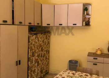 Cucina - Casa indipendente via Sant'onofrio
71, Casalvecchio Siculo - foto 8