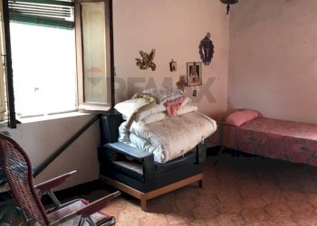 Camera / camera da letto - Casa indipendente via Sant'onofrio
71, Casalvecchio Siculo - foto 12