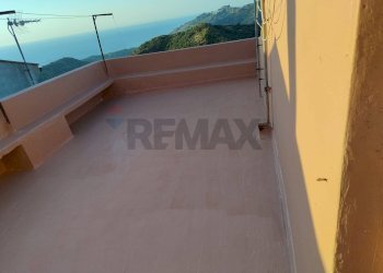 Terrazza - Casa indipendente via Sant'onofrio
71, Casalvecchio Siculo - foto 14