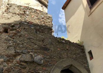 Edificio all\'aperto - Casa indipendente via Sant'onofrio
71, Casalvecchio Siculo - foto 22