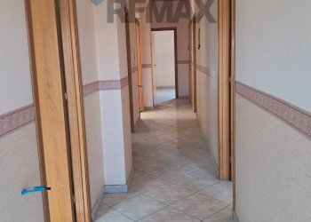 Hall / corridoio - Appartamento viale statuto dei lavoratori
 
185, Adrano - foto 4