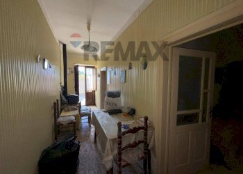 Hall / corridoio - Independent house Via Carmine
 
55, Buscemi - photo 5