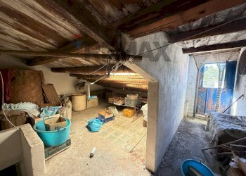 Dispensa di stoccaggio - Independent house Via Carmine
 
55, Buscemi - photo 8