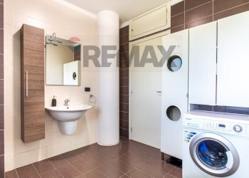 Bagno - Bilocale VIA CASSINARI
27, Milano - foto 14