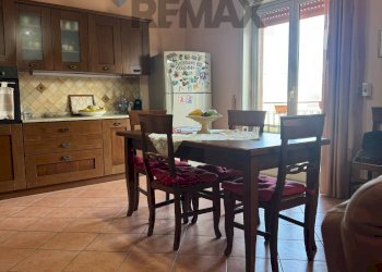 Sala da pranzo - Appartamento via Grottasanta
 
63, Siracusa - foto 6