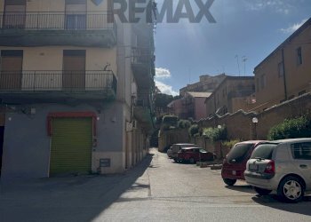 Edificio all\'aperto - Appartamento via Grottasanta
 
63, Siracusa - foto 30