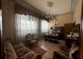 Sala da pranzo - Casa indipendente Via Emilio Calogero
 
19, Pachino - foto 15