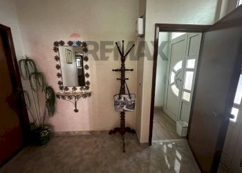 Hall / corridoio - Casa indipendente Via Emilio Calogero
 
19, Pachino - foto 23