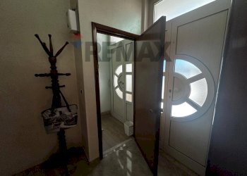 Hall / corridoio - Casa indipendente Via Emilio Calogero
 
19, Pachino - foto 24