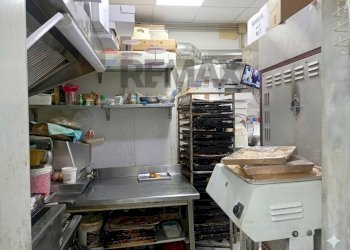 Dispensa di stoccaggio - Cafeteria - Cold Bar Via Giuseppe Bonocore, Napoli - photo 11