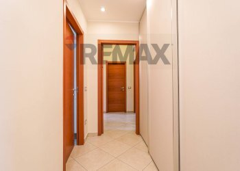 Hall / corridoio - Four-room apartment VIA VERDI, Sovico - photo 7