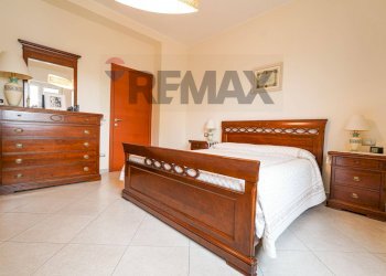 Camera / camera da letto - Four-room apartment VIA VERDI, Sovico - photo 13