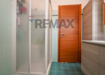 Bagno - Four-room apartment VIA VERDI, Sovico - photo 17