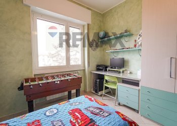 Camera / camera da letto - Four-room apartment VIA VERDI, Sovico - photo 20