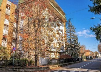 Edificio all\'aperto - Four-room apartment VIA VERDI, Sovico - photo 26