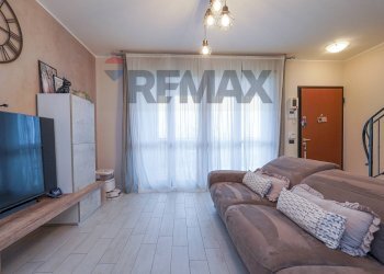 Soggiorno - Three-room apartment via XXV Aprile
 
4, Mezzago - photo 4