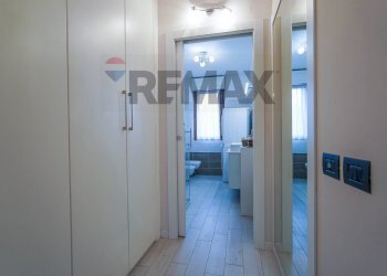 Hall / corridoio - Three-room apartment via XXV Aprile
 
4, Mezzago - photo 10