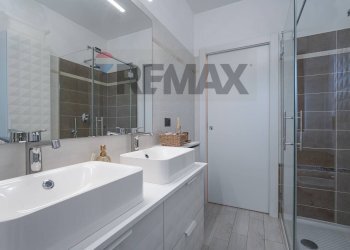 Bagno - Three-room apartment via XXV Aprile
 
4, Mezzago - photo 12
