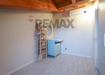 Stanza vuota - Three-room apartment via XXV Aprile
 
4, Mezzago - photo 19