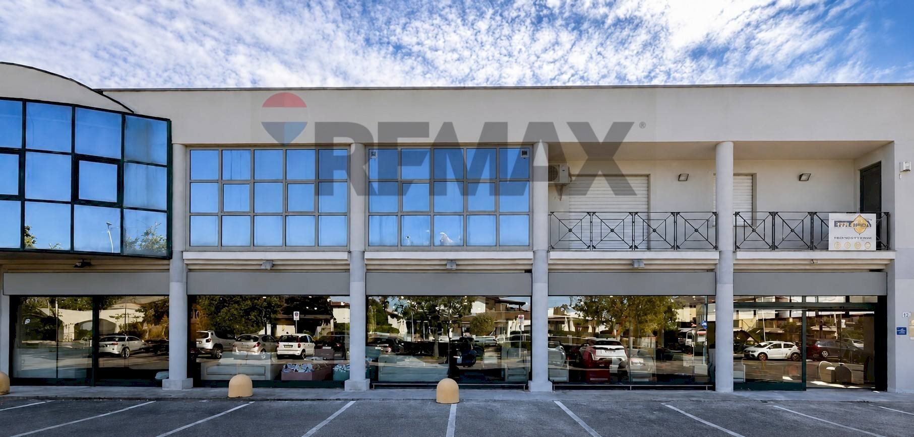 Edificio all\'aperto - Commercial Premises Viale Fratelli Kennedy
 
15, Pedrengo - photo 1