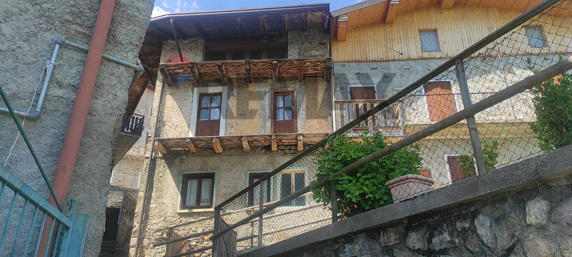 Edificio all\'aperto - Semi-detached house Rogno - photo 2