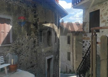 Edificio all\'aperto - Semi-detached house Rogno - photo 5