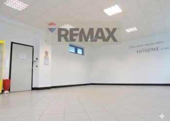 Stanza vuota - Ufficio Piazzale Schumm, Alpignano - foto 11