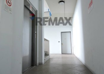 Hall / corridoio - Ufficio Piazzale Schumm, Alpignano - foto 24