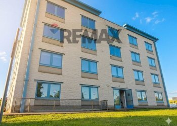 Edificio all\'aperto - Ufficio Piazzale Schumm, Alpignano - foto 29