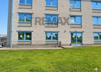 Edificio all\'aperto - Ufficio Piazzale Schumm, Alpignano - foto 32