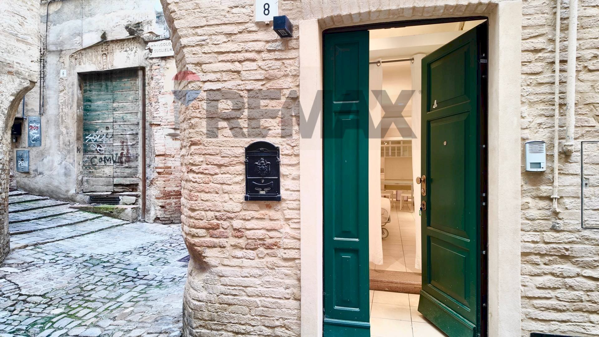 Casa all\'aperto - Two-room apartment Vicolo Guglielmi
 
8, Jesi - photo 1