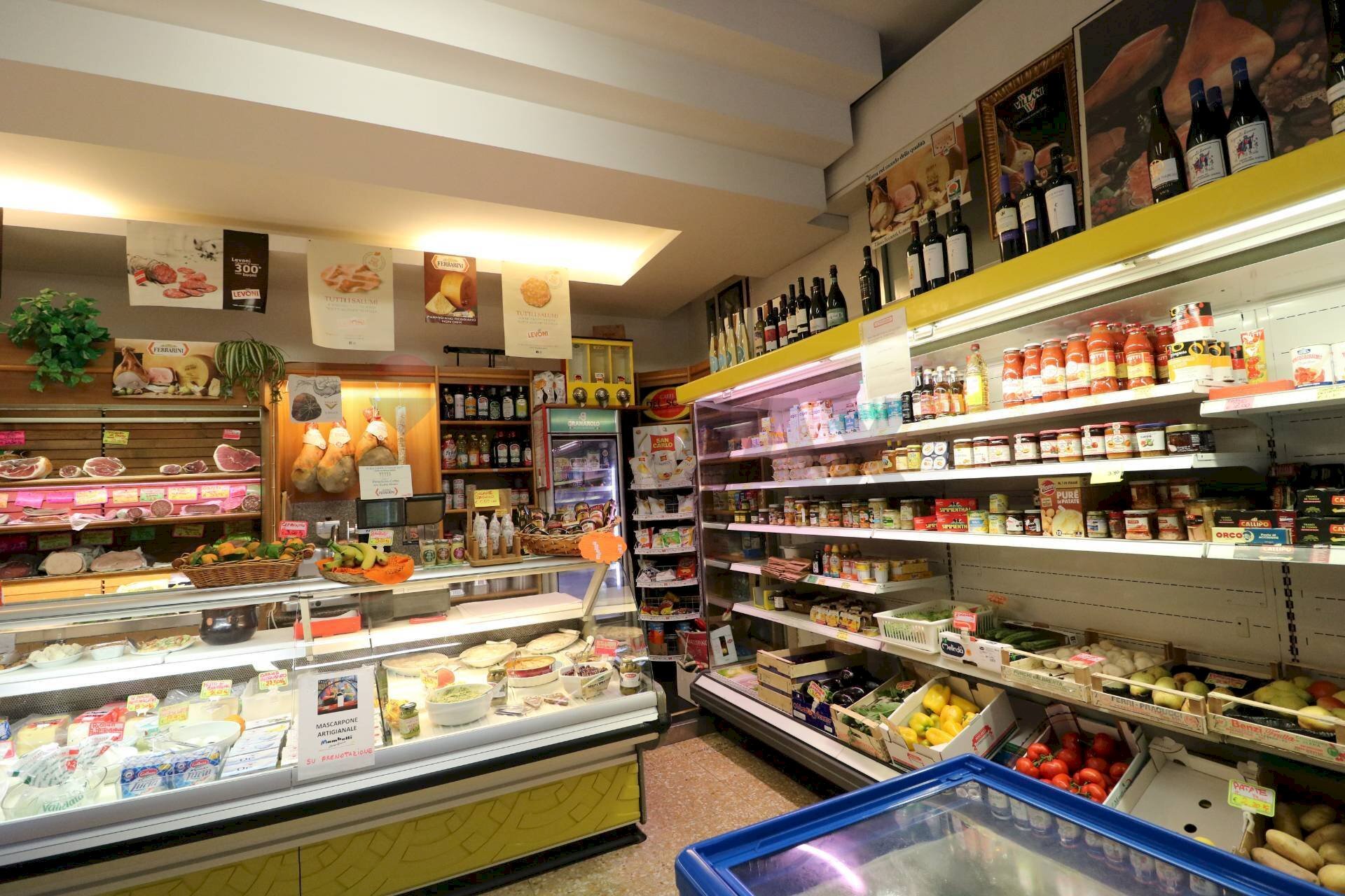 Dispensa di stoccaggio - Attività Commerciale Rimini - foto 3